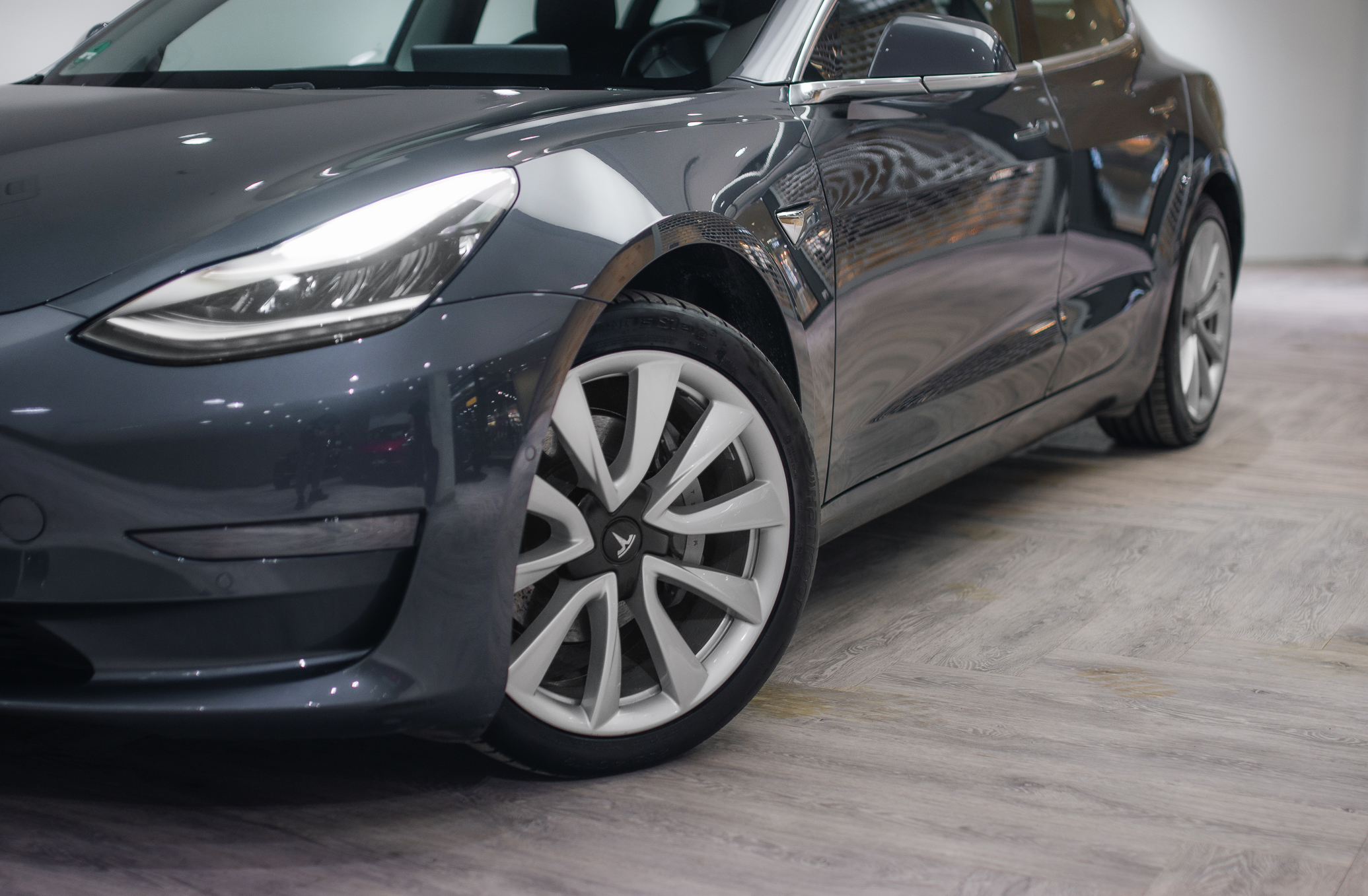 Tesla Model 3 Dual Motor Long range